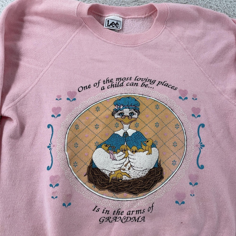 Vintage Grandma Goose Sweatshirt XS Crewneck Pink Duckling Cartoon USA 90s‎